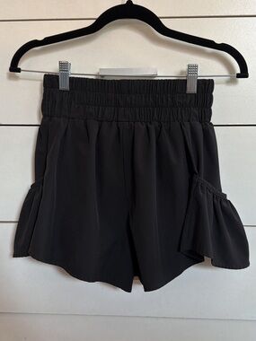 Amazon Black High-Waist Ruffle Pocket Shorts
